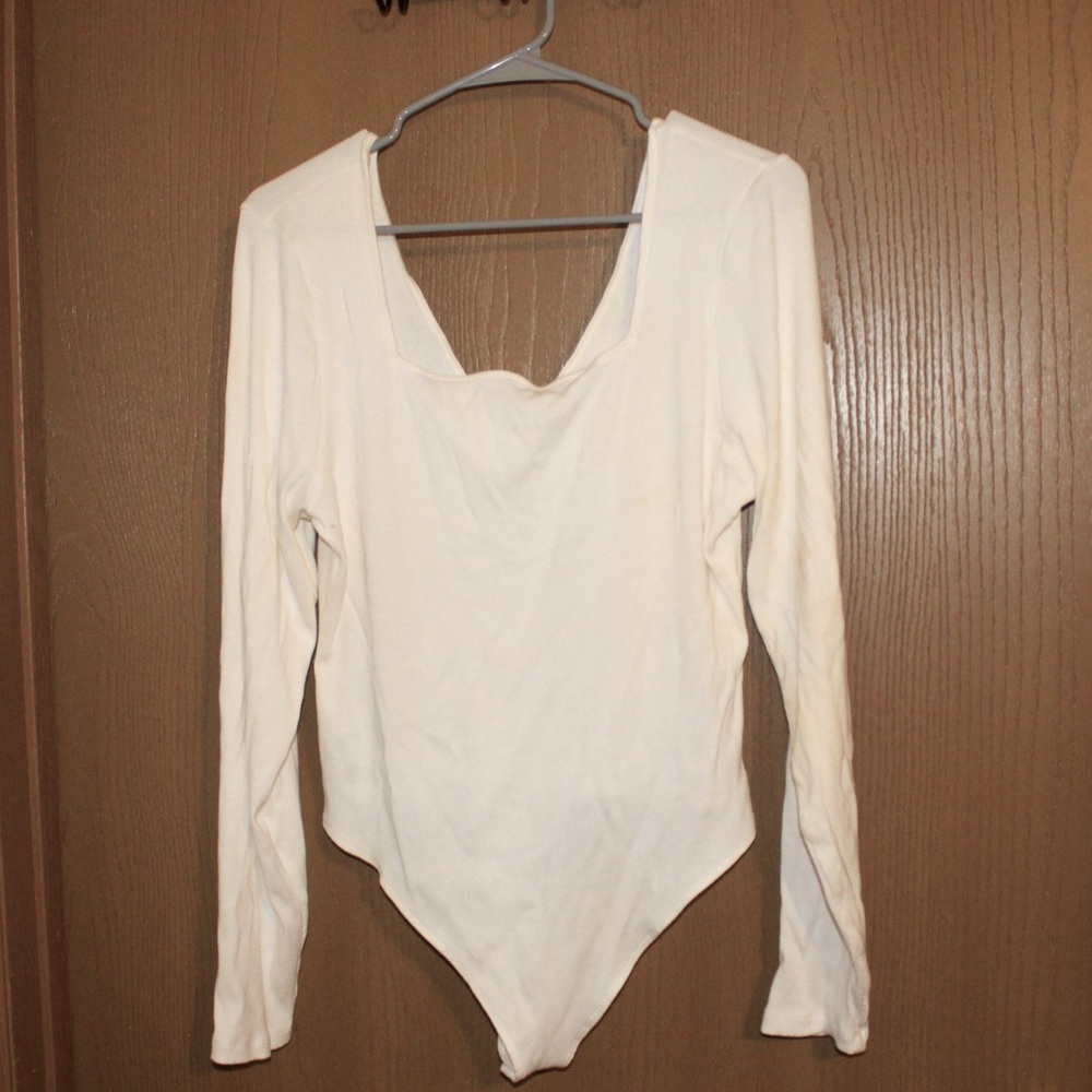 AE Long-Sleeve Square Neck Bodysuit